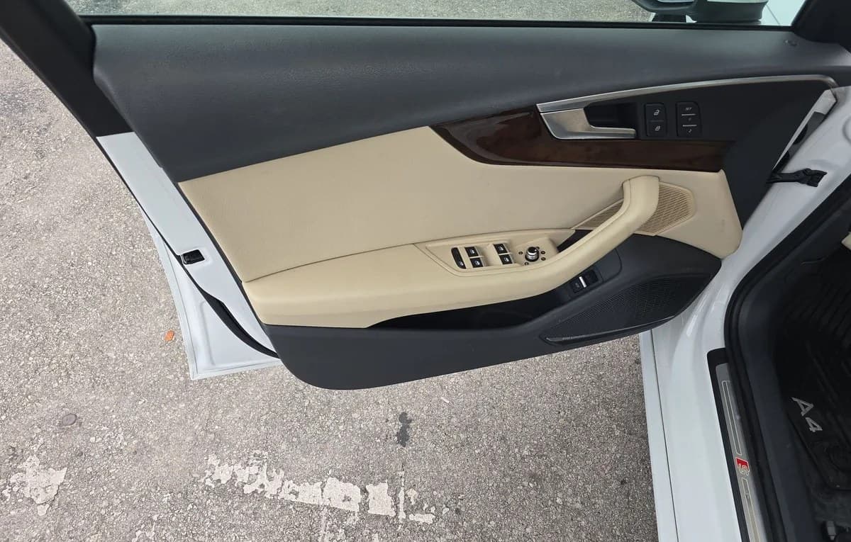 2017 AUDI A4 Progressiv 6