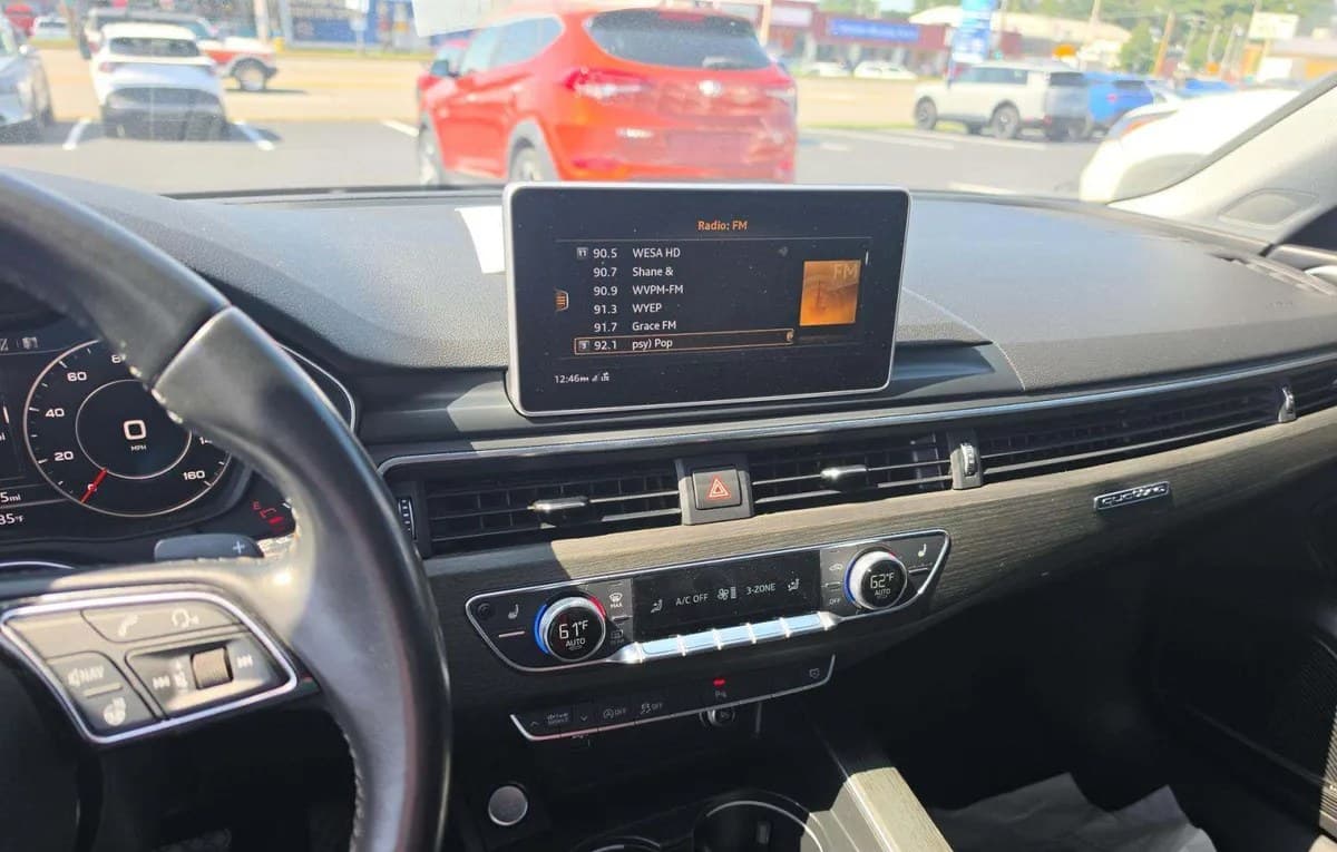 2019 AUDI A4 SEDAN PREMIUM PLUS 7
