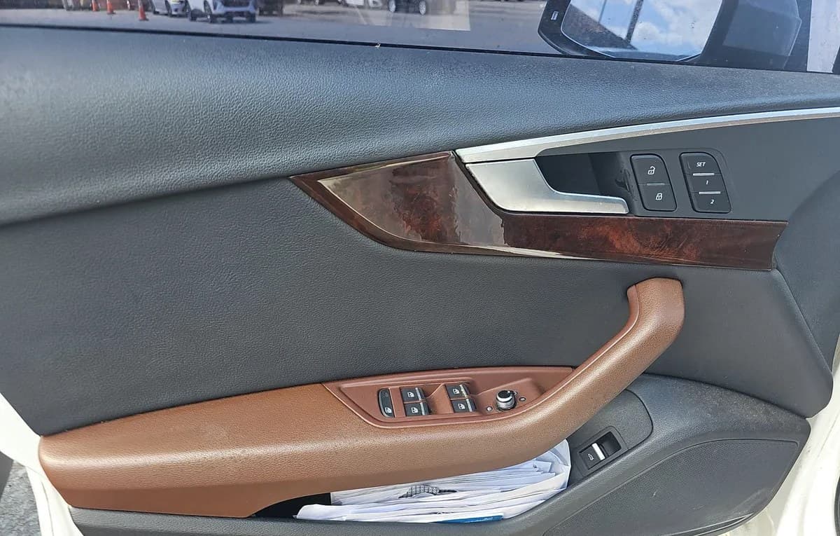 2017 AUDI A4 ULTRA Premium 5