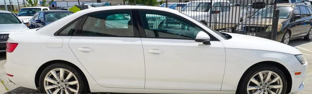 2017 AUDI A4 ULTRA Premium 5