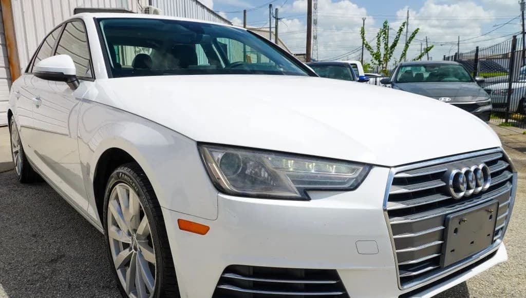 2017 AUDI A4 ULTRA Premium 6