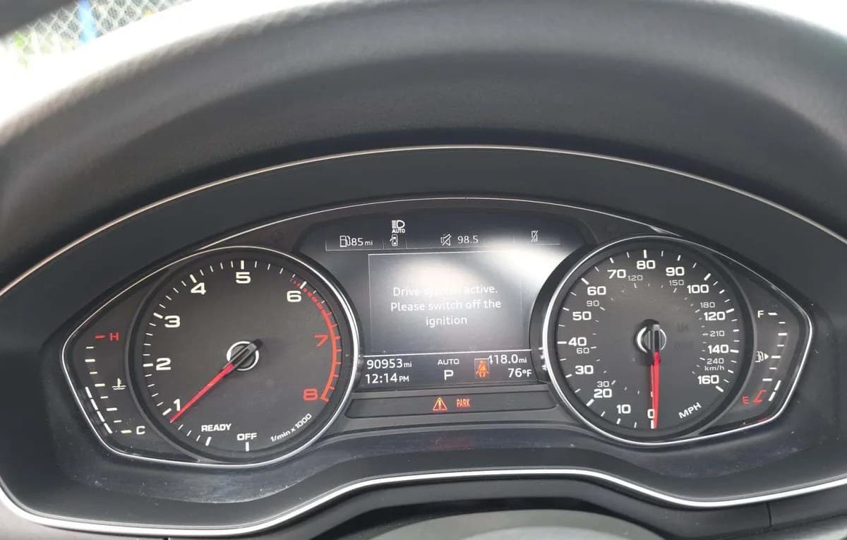 2020 AUDI A4 Premium 6