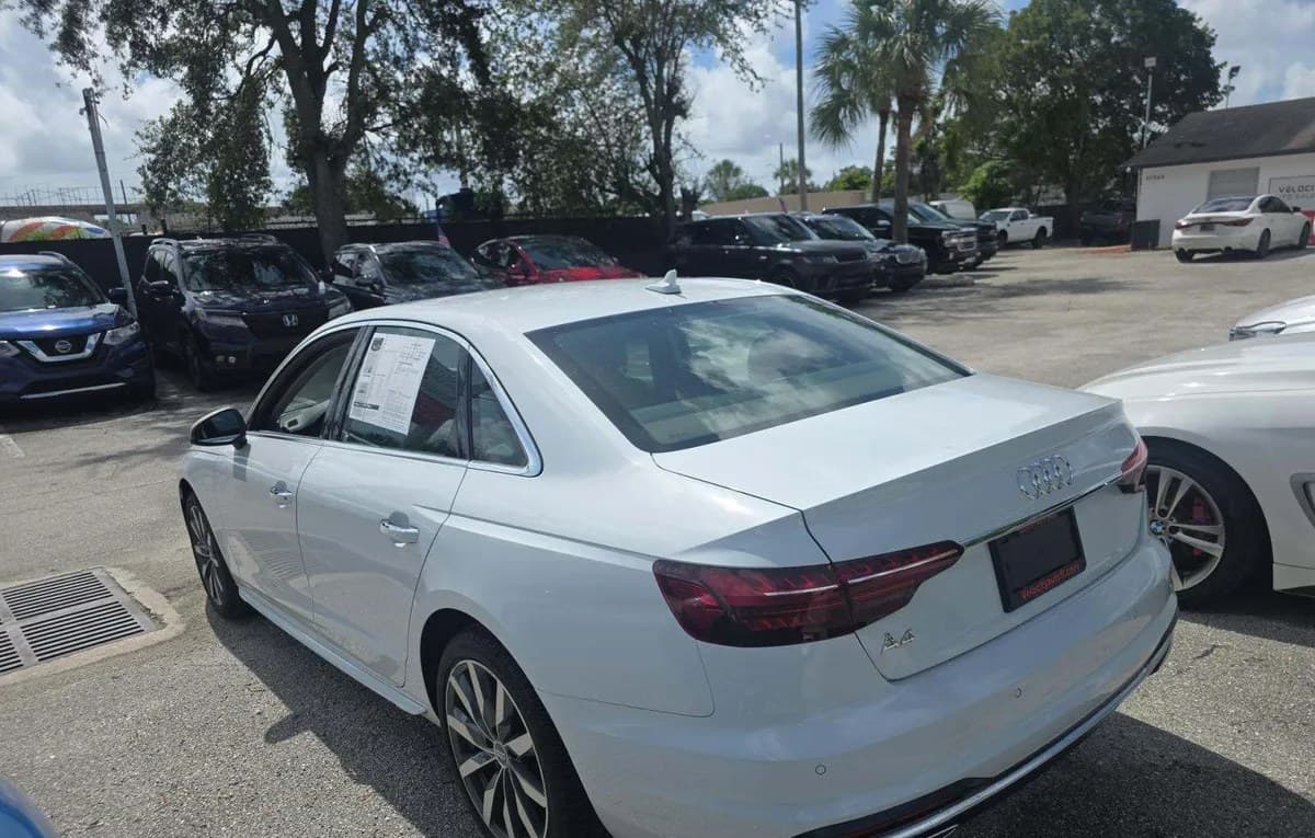 2020 AUDI A4 PREMIUM Plus 3