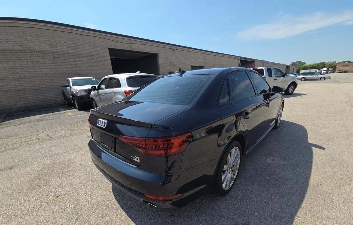 2018 AUDI A4 Premium 4