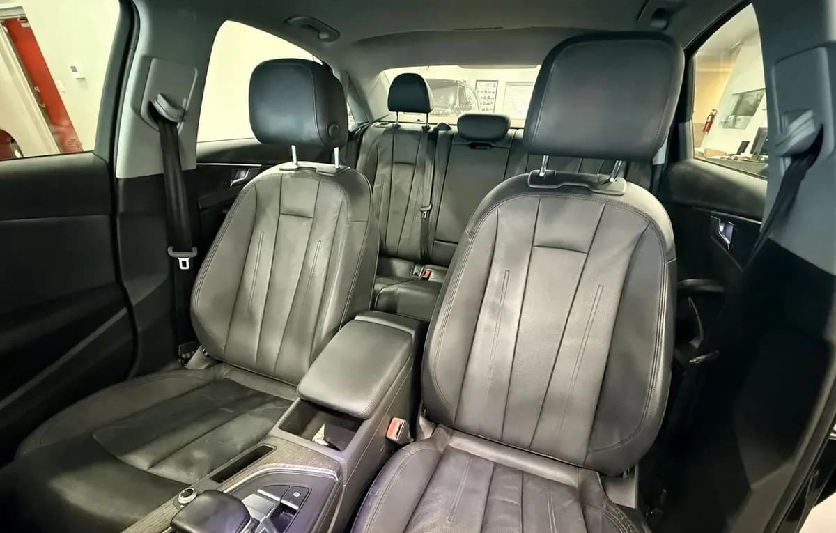 2017 AUDI A4 ULTRA Premium 7