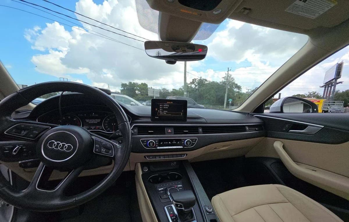 2018 AUDI A4 Premium 7