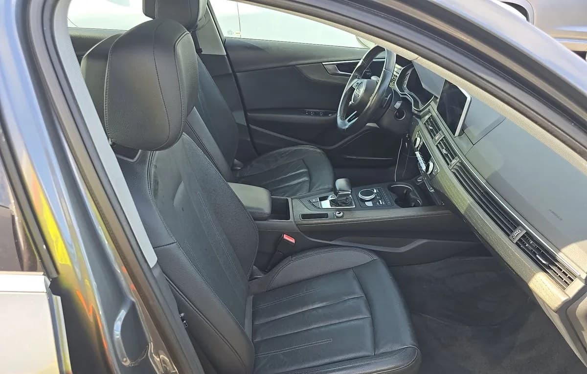 2018 AUDI A4 PREMIUM Plus 5