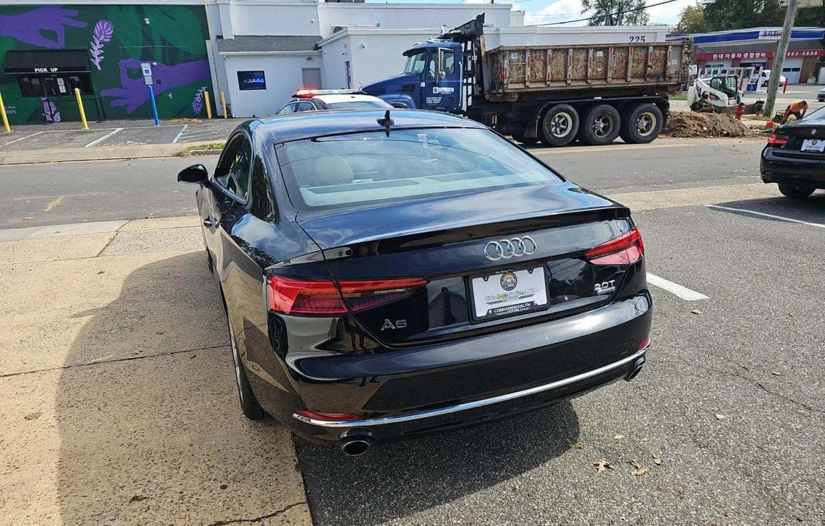 2018 AUDI A5 Premium 3