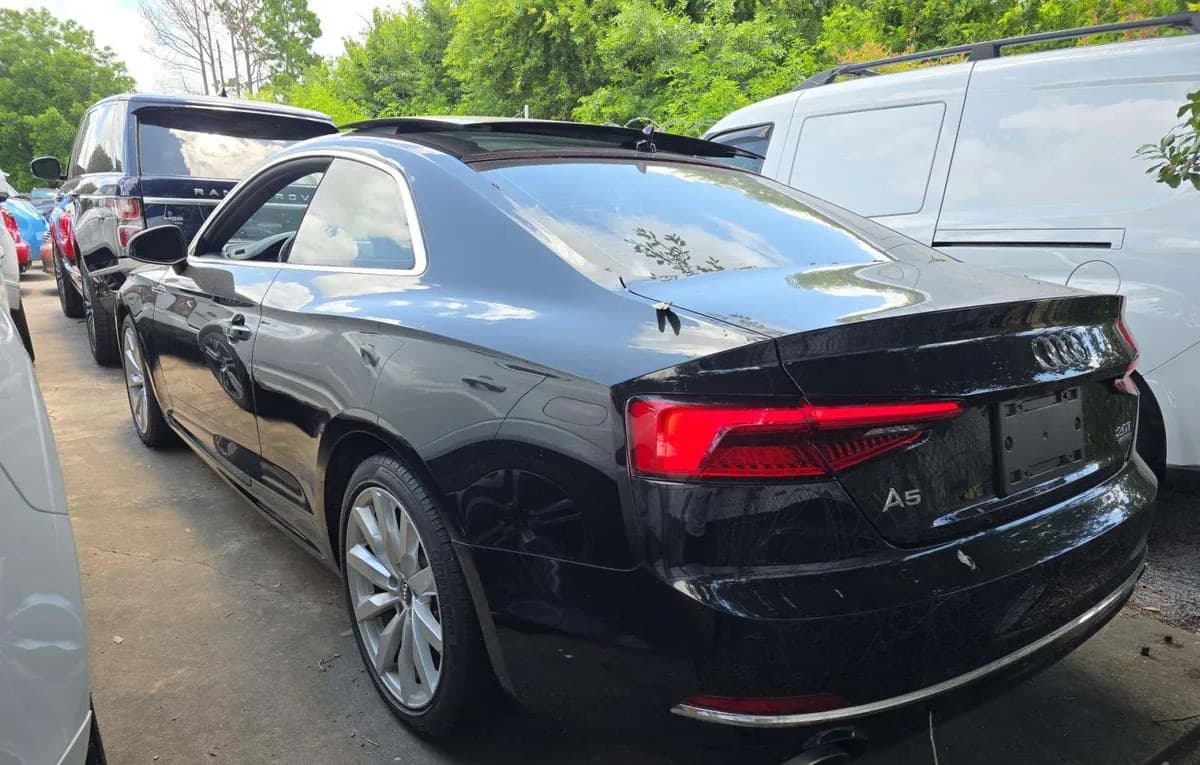 2018 AUDI A5 Premium 3