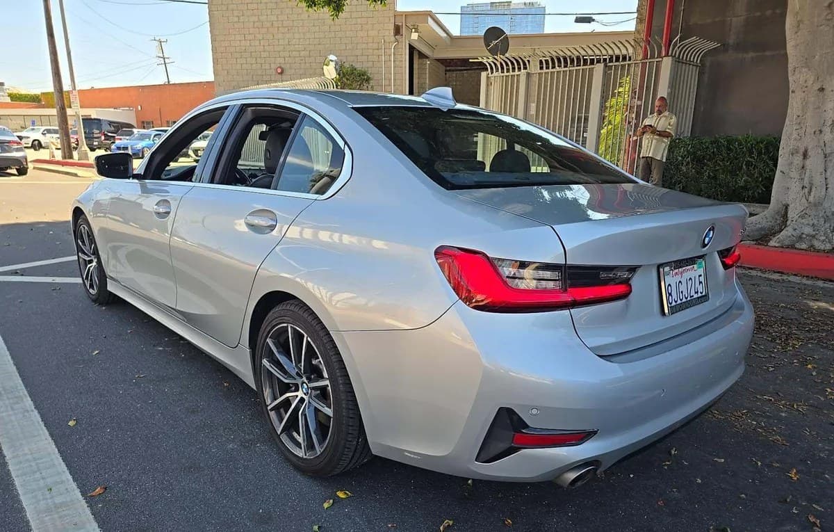 2019 BMW 3 SERIES 330i 3