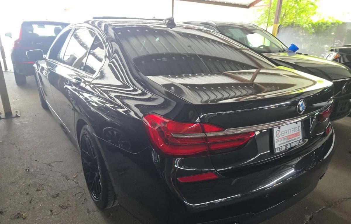 2017 BMW 7 SERIES 740i 3