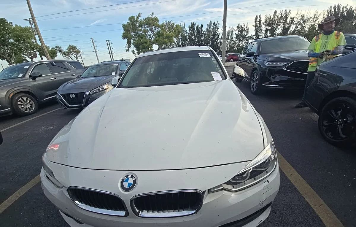 2018 BMW 3 SERIES 320i 3