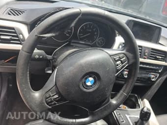 2017 BMW 3 SERIES 320i 11