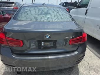 2017 BMW 3 SERIES 320i 6