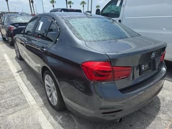 2017 BMW 3 SERIES 320i 7