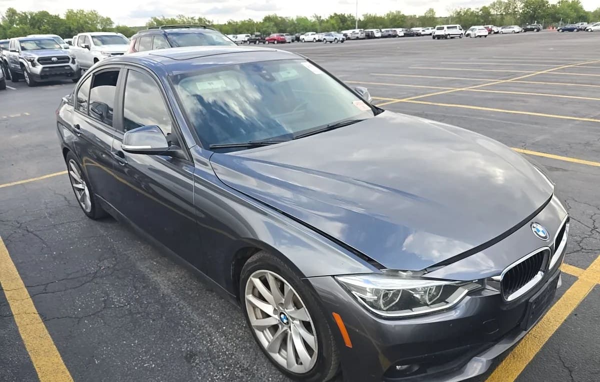 2018 BMW 3 SERIES 320i 3