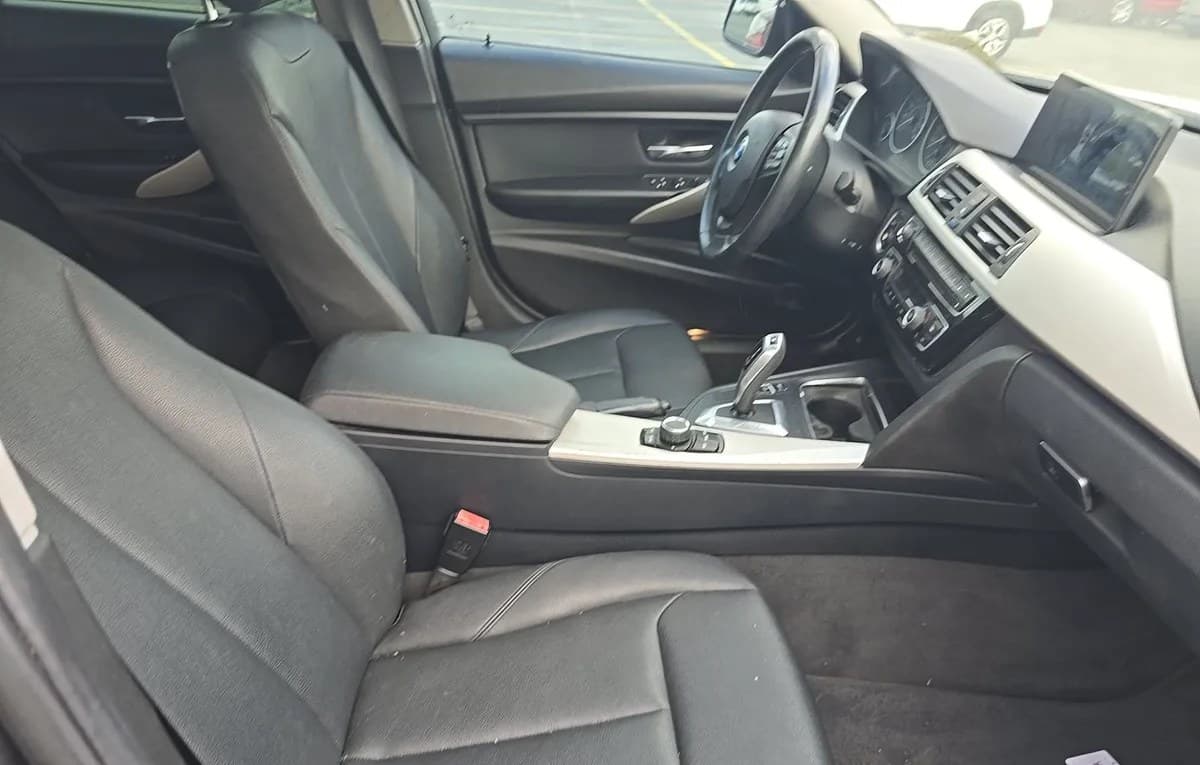 2018 BMW 3 SERIES 320i 4