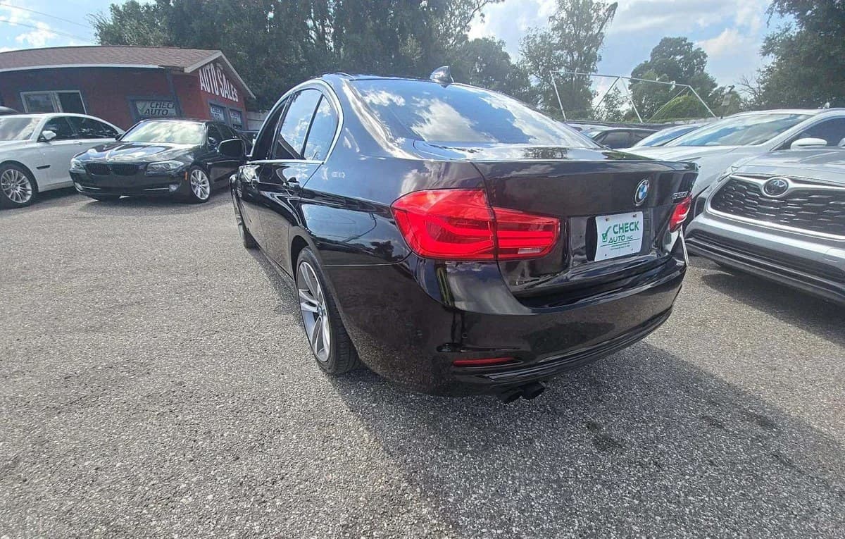 2017 BMW 3 SERIES 330i 3