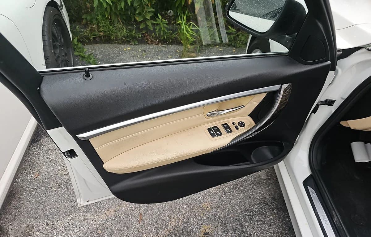 2017 BMW 3 SERIES 330I xDrive 5