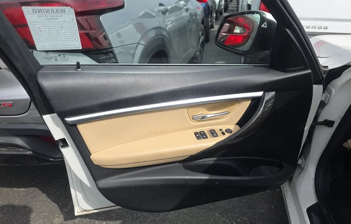 2018 BMW 3 SERIES 330E iPerformance 6