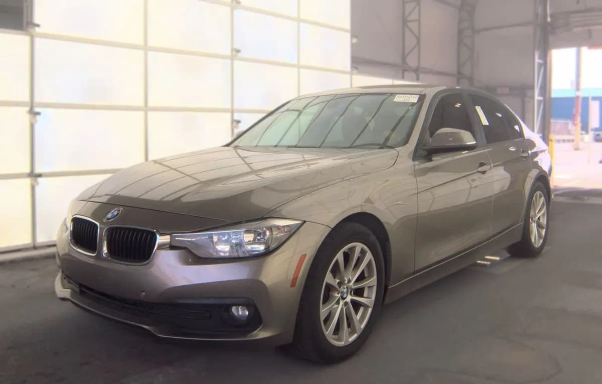 2017 BMW 3 SERIES 320i 2