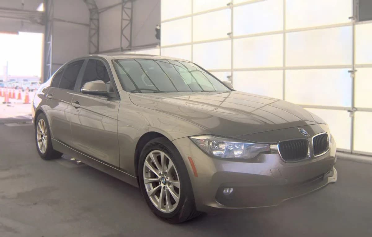 2017 BMW 3 SERIES 320i 4