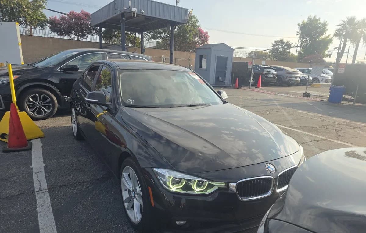 2018 BMW 3 SERIES 320i 4