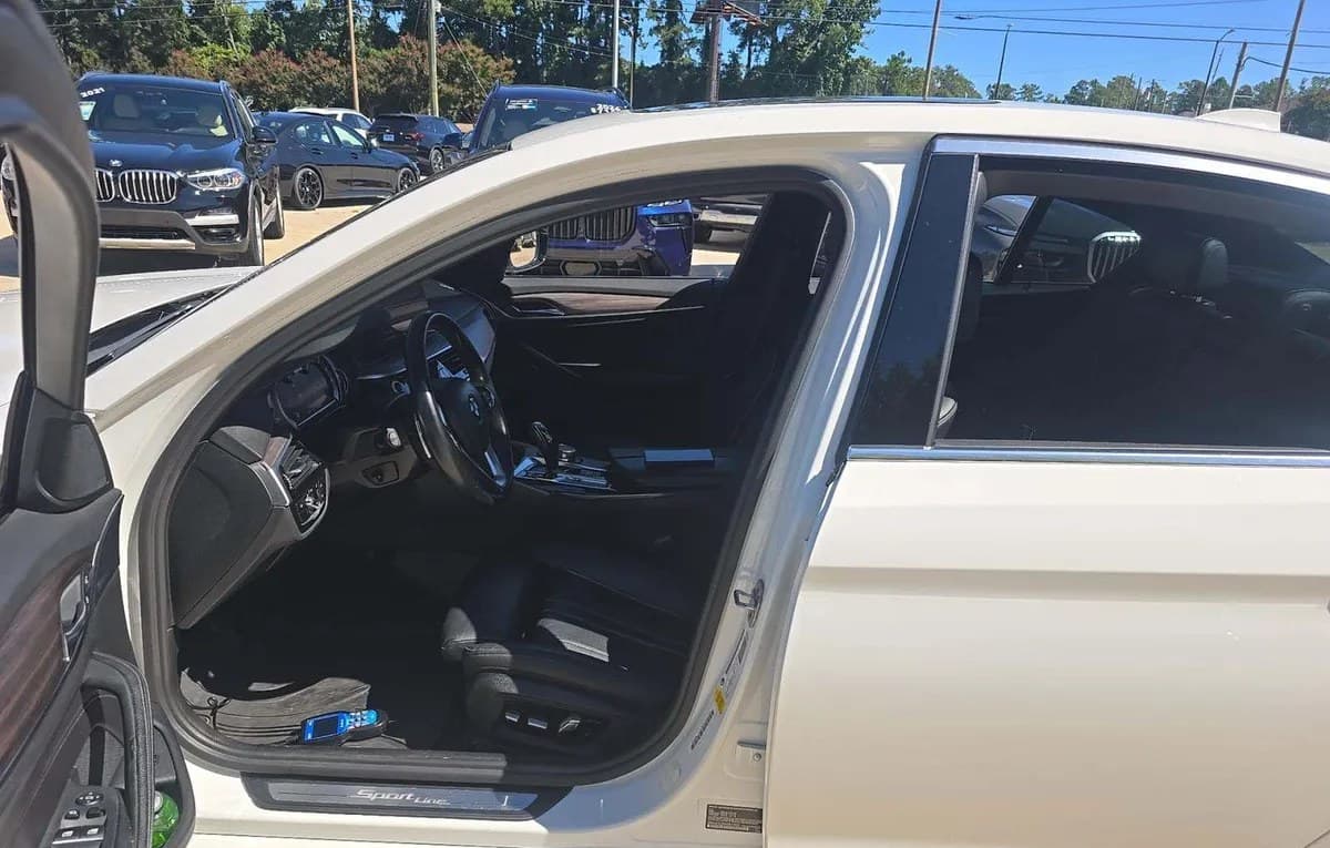 2017 BMW 5 SERIES 540i 4