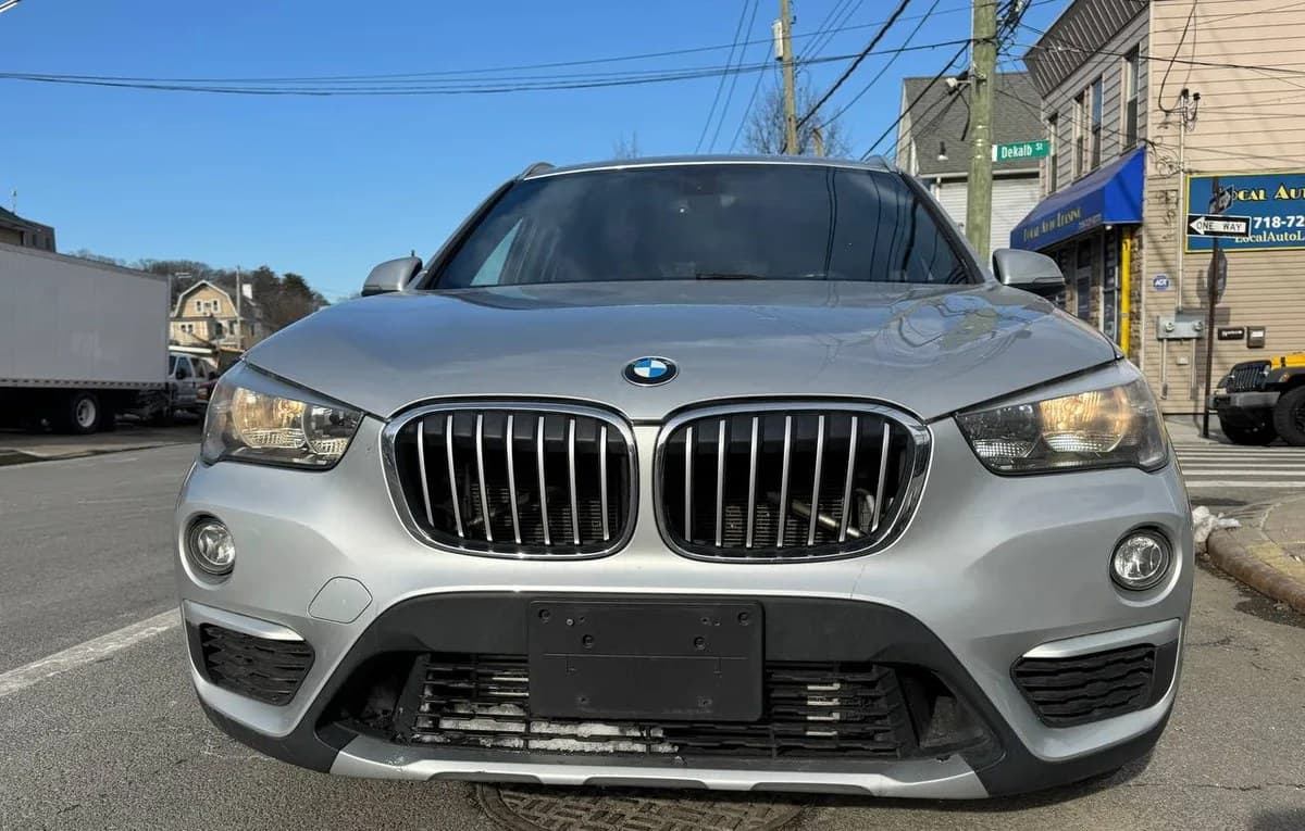 2018 BMW X1 xDrive28i 3