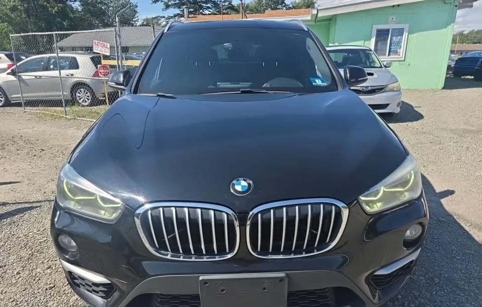 2017 BMW X1 xDrive28i 3