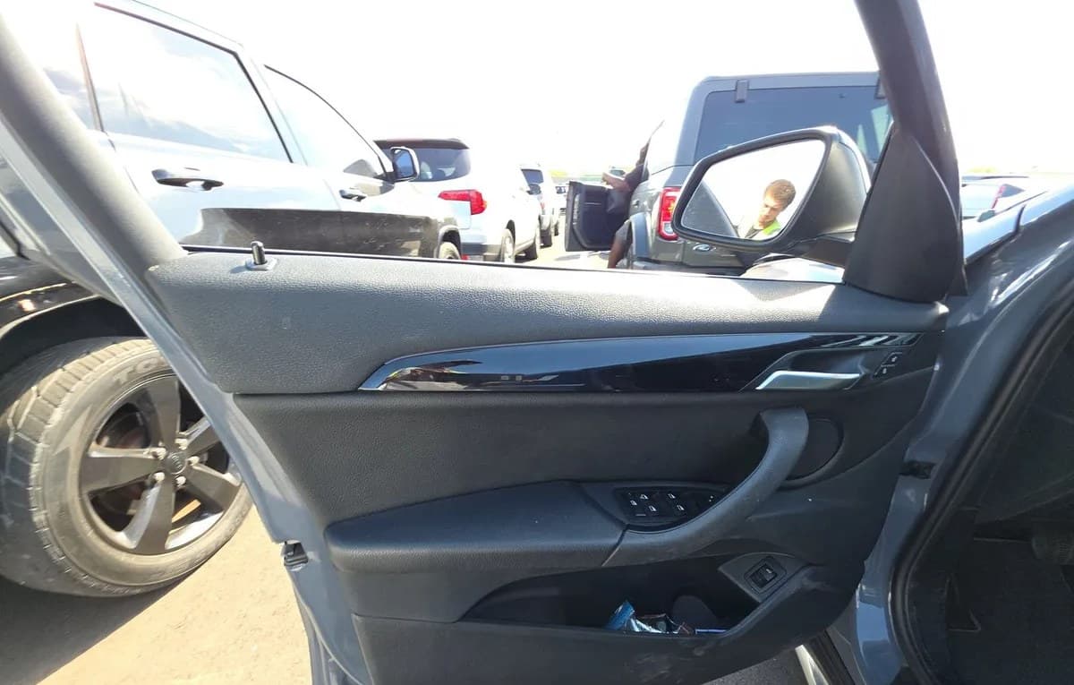 2021 BMW X1 sDrive28i 6