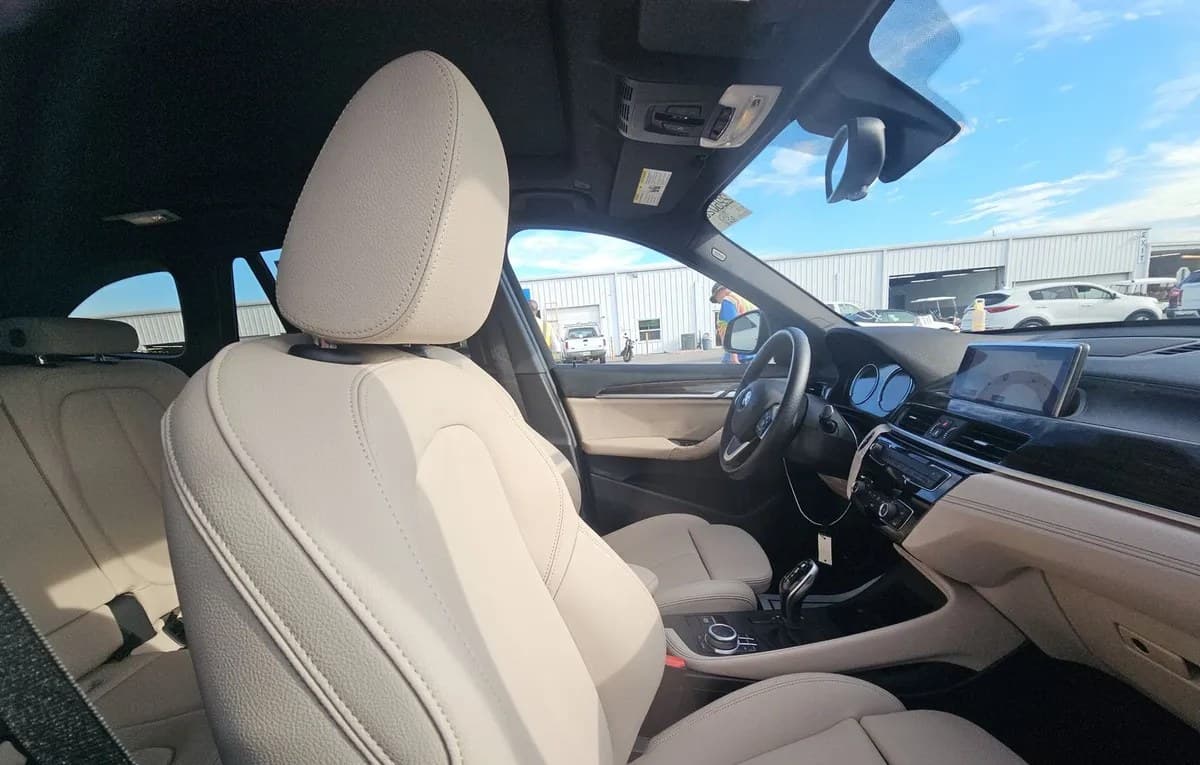 2021 BMW X1 sDrive28i 5