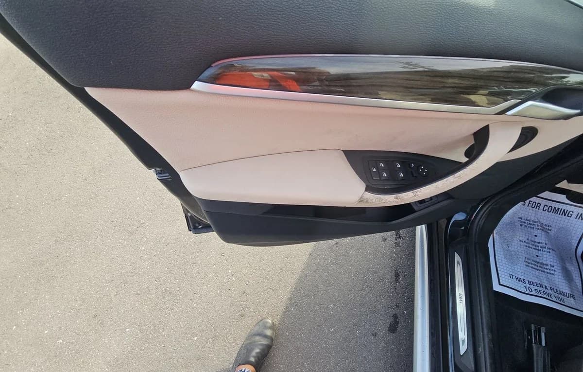 2021 BMW X1 sDrive28i 6