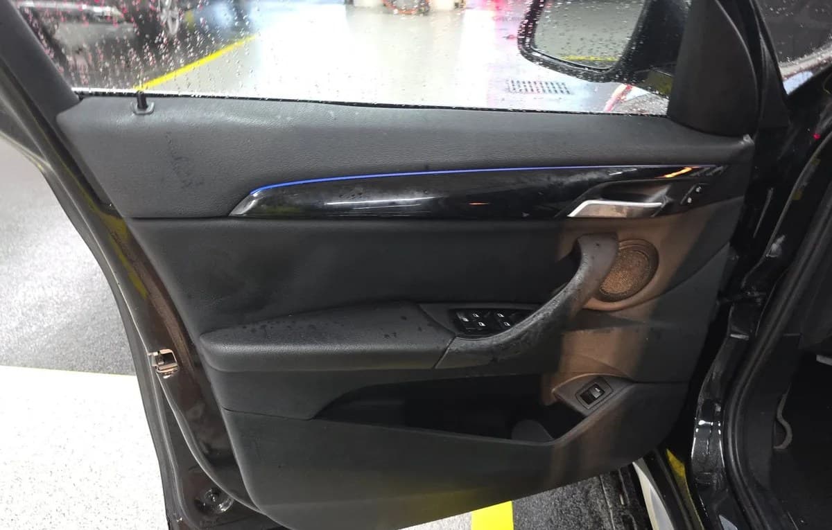 2021 BMW X1 sDrive28i 6