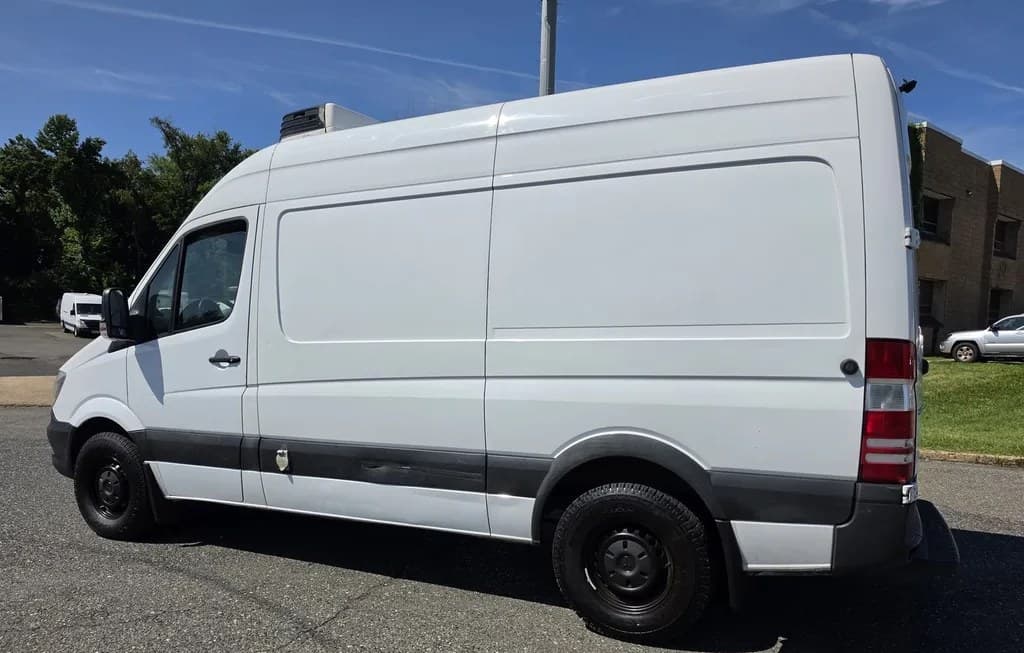 2017 MERCEDES-BENZ SPRINTER 2500 CARGO VAN STANDARD ROOF 144.3" WB