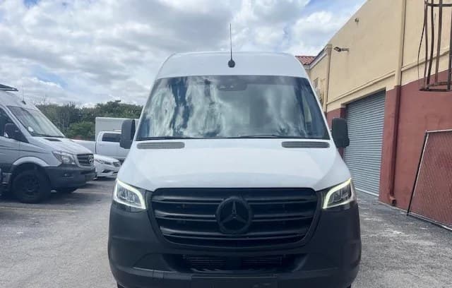 2019 MERCEDES-BENZ SPRINTER 2500 Base 2