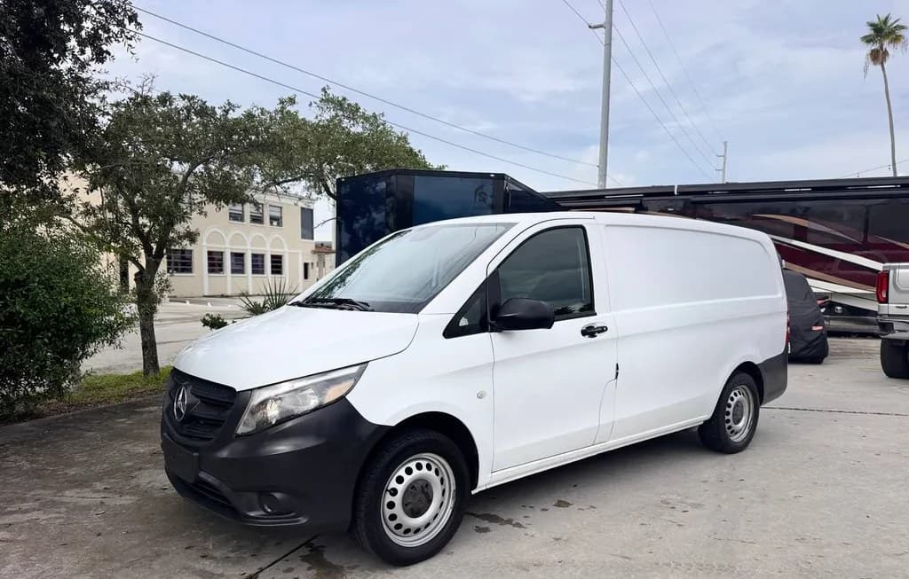2017 MERCEDES-BENZ METRIS CARGO VAN 126.0" WB