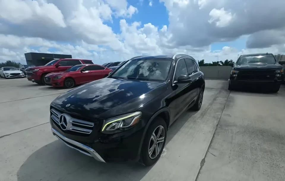 2019 MERCEDES-BENZ GLC 300