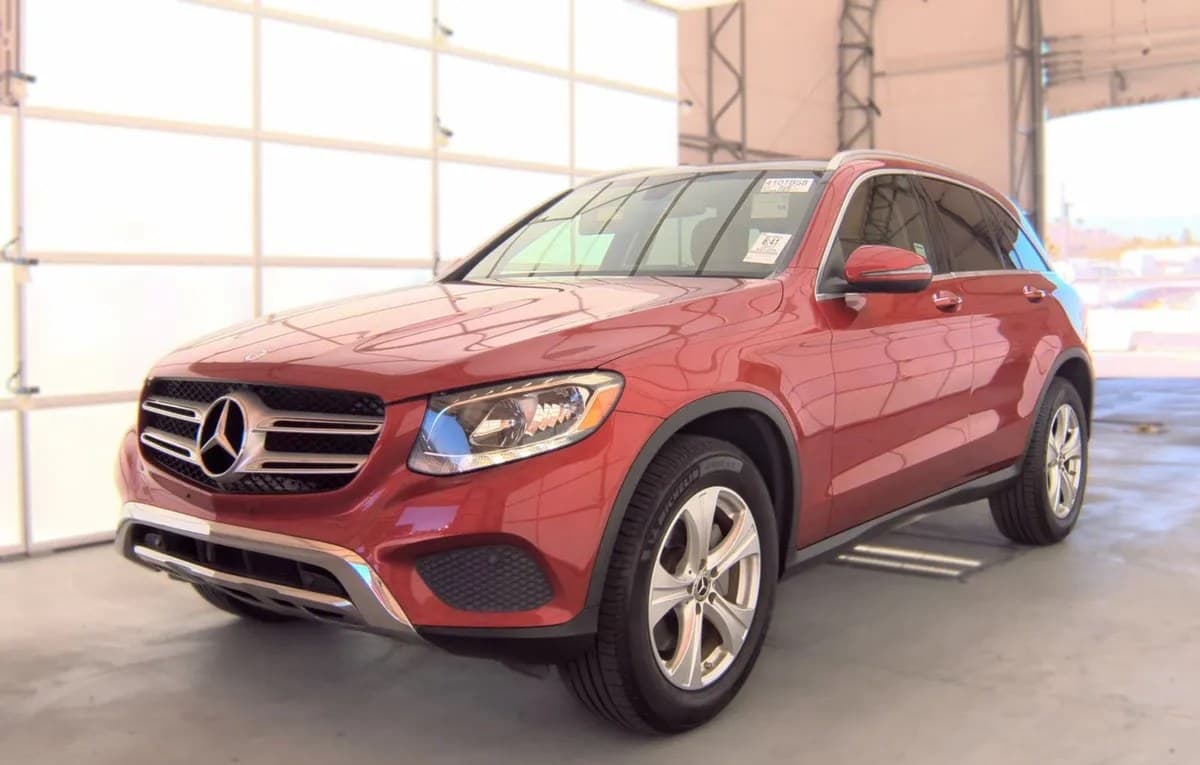 2017 MERCEDES-BENZ GLC GLC 300 2