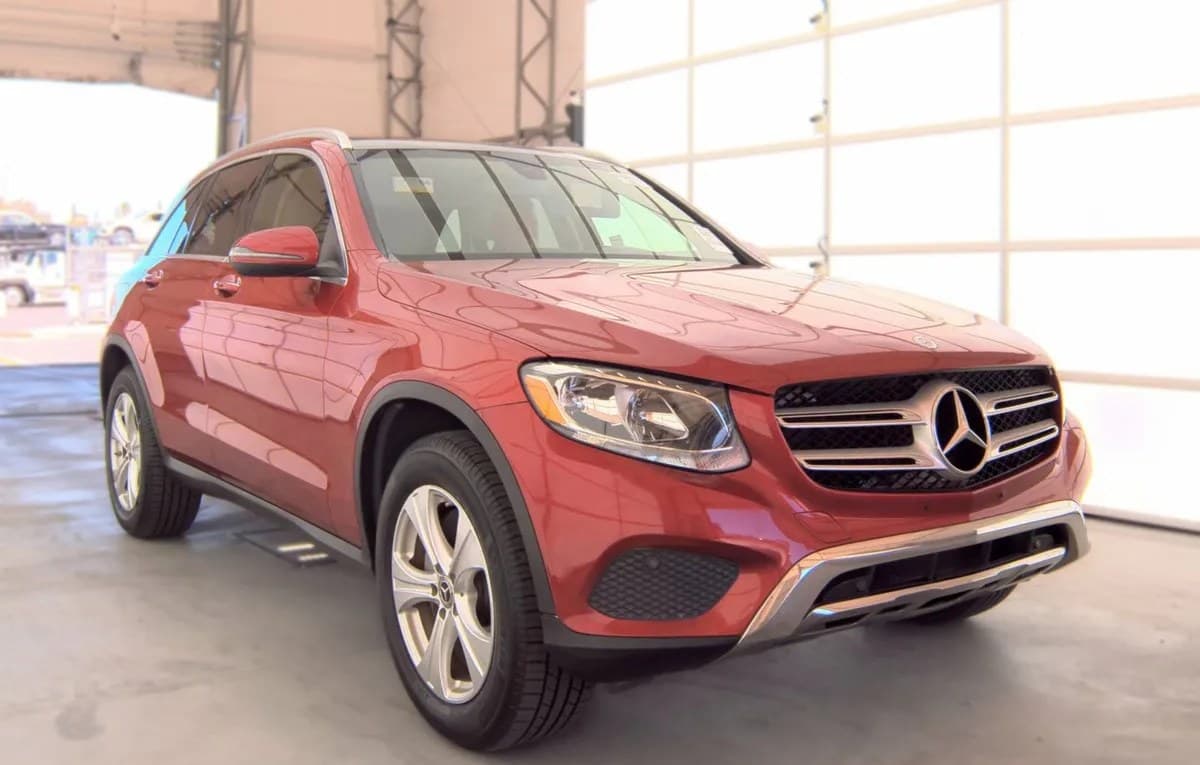 2017 MERCEDES-BENZ GLC GLC 300 4