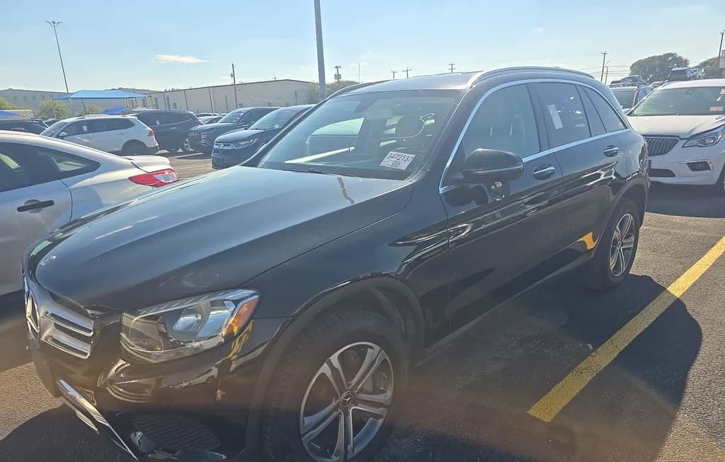 2019 MERCEDES-BENZ GLC 300
