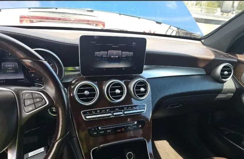 2017 MERCEDES-BENZ GLC GLC 300 5