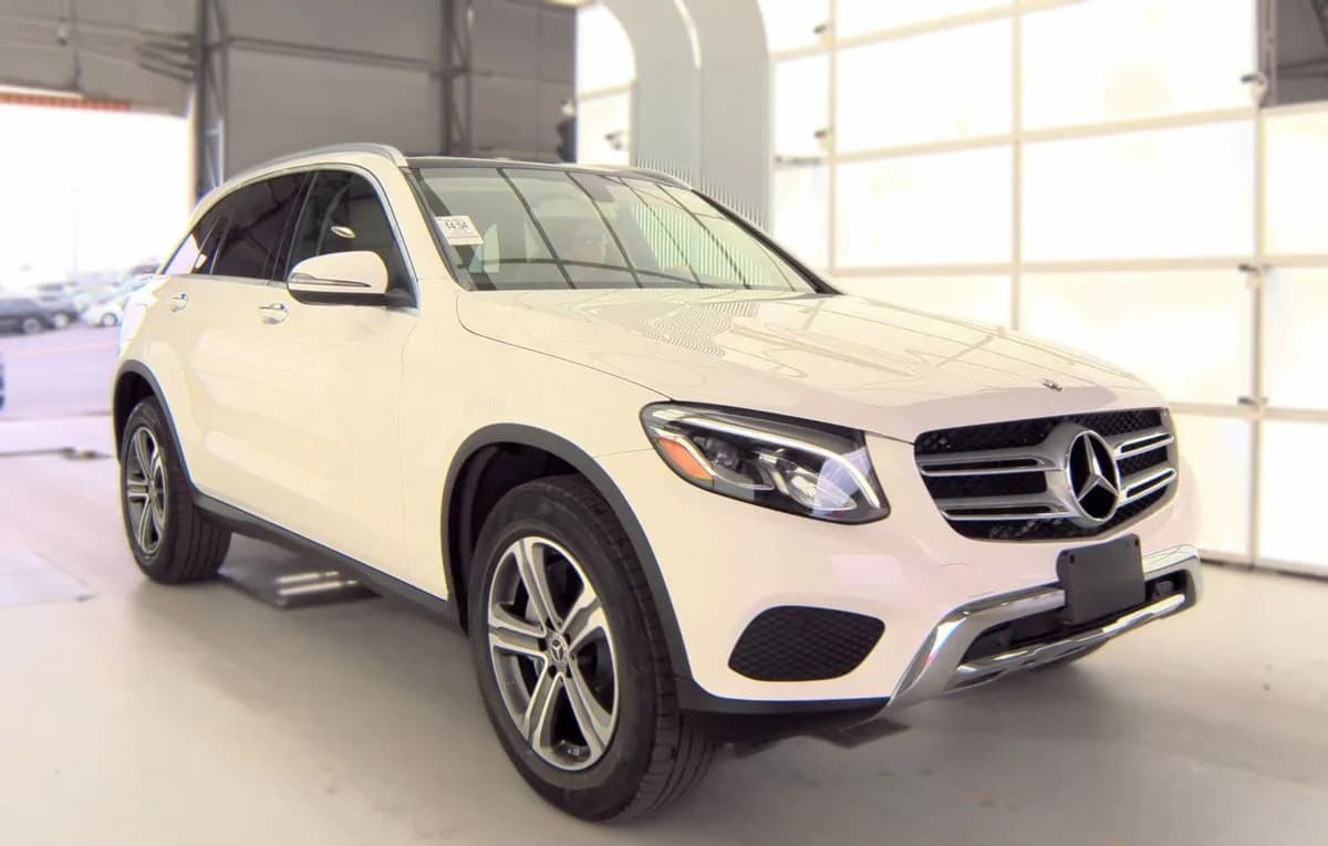2019 MERCEDES-BENZ GLC GLC 300 4