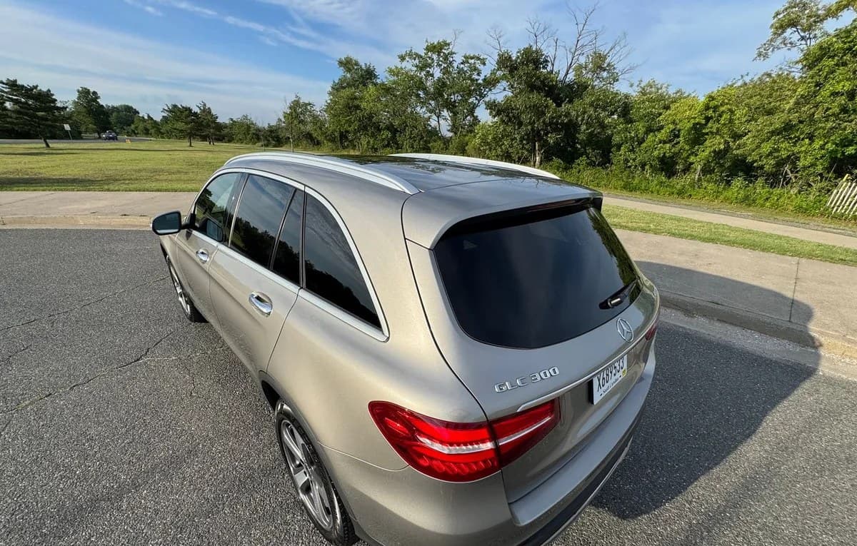 2019 MERCEDES-BENZ GLC GLC 300 5