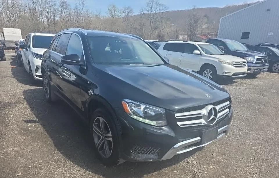 2019 MERCEDES-BENZ GLC GLC 300 4