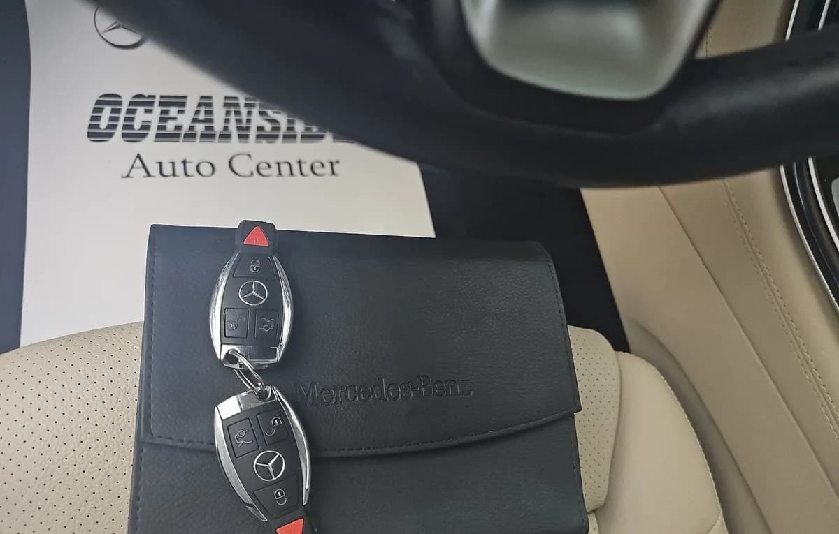 2019 MERCEDES-BENZ GLC GLC 300 7