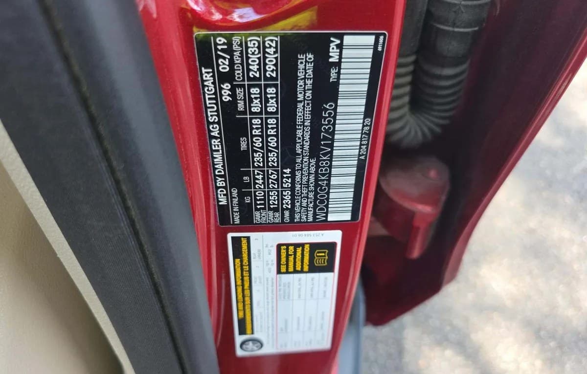 2019 MERCEDES-BENZ GLC 300 4MATIC 3