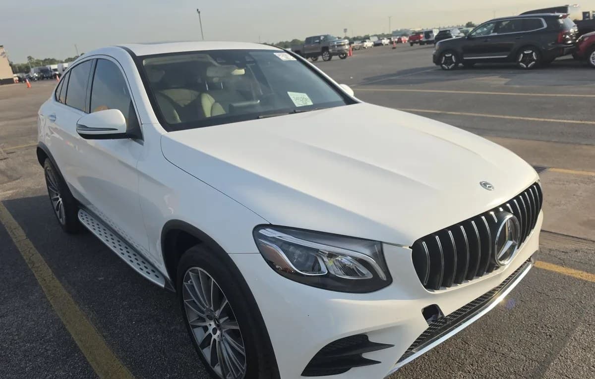 2017 MERCEDES-BENZ GLC GLC 300 4