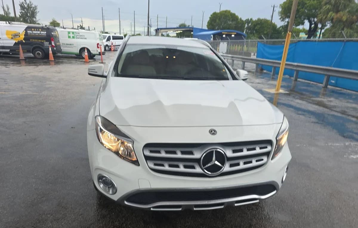 2018 MERCEDES-BENZ GLA GLA 250 3