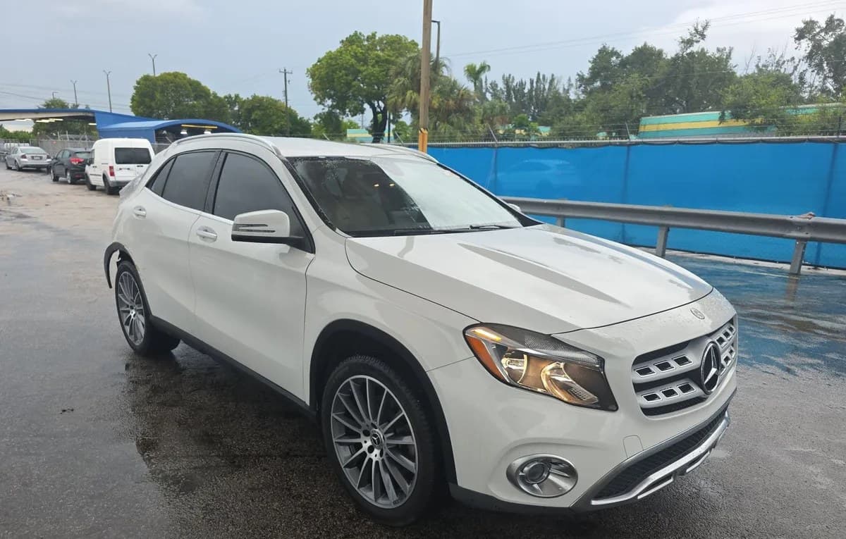 2018 MERCEDES-BENZ GLA GLA 250 4